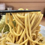 麺屋ガテンの乱 - DX盛りMAZEそば 麺リフト♪