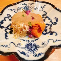 鮨 さかい - ズワイガニとバフンウニと甘酢のジュレ