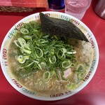 日の出商店 - チャーシューそば大盛り