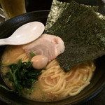 十干家 - 濃厚とんこつ醤油らーめん