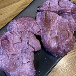 板前焼肉 英 - 生のタンもと　厚切り