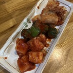 板前焼肉 英 - 鶴橋に注文している　キムチ　美味しいかった◎