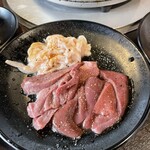 岩見沢精肉卸直営 牛乃家 - 