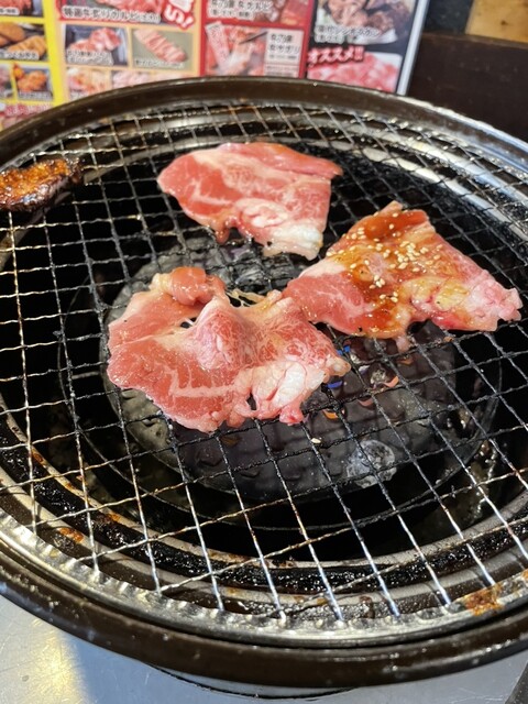 岩見沢精肉卸直営 牛乃家 本店 （イワミザワセイニクオロシチョクエイ