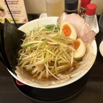 麺や 夢よし - 白髪ネギがどっさり　　※タップすれば全体が見れます