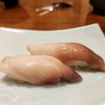 稲城 ヨロシク寿司 - 北寄貝