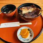 うなぎの美鶴 - 蓋を開けた後