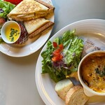 カフェ ブラウンズ インサラータ ヴェルデ - 冬季限定ホットサンド、本日のパスタラザニア