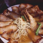 焼豚ラーメン 三條 - 