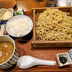 炭火焼濃厚中華そば 威風堂道 - 