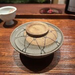 廣澤 - 大ズワイ蟹(北海道)の水餃子、セロリ、ピーナッツもやし、蛤出汁のスープ