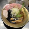 名もなきラーメン 堺筋本町店