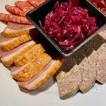 WINEHALL GLAMOUR - 
