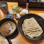 つけ麺 飛耀  - 料理写真:特製つけ麺（並）1150円