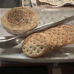 さかさ 藤沢店 - カマンベールの藁焼き