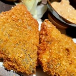 ごはんや一芯 - 鰆(さわら)フライの明太子タルタルソース