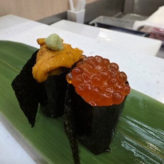 立食い寿司 根室花まる_1