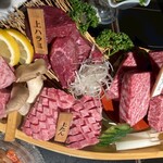 黒毛和牛焼肉 牛たつ - 