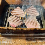 飛騨焼肉ホルモンぼたん - 
