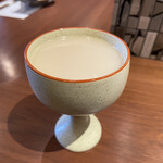 円頓寺マッコリ醸造所 - 生絹　グラス　800円