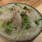 tento - 裏メニューで、その日仕入れた真鯛でカルパッチョ作ってもらった♪