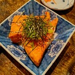 酒と飯 イチゾウ - 自家製揚げたて厚揚げ