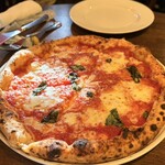 ラ・ピッコラ・ターヴォラ - 