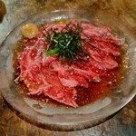 酒と飯 イチゾウ - 土佐和牛ほっぺた肉刺し