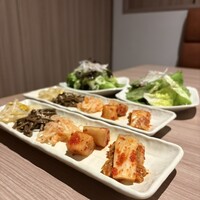近江うし 焼肉 にくTATSU 青山本店 - 