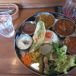 カレーと焼き菓子 piccolo - 日本式ミールス