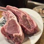 羊肉炭火焼 肉汁屋 - 