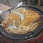 御食事処ときわ - 湯気にけむるかつ煮