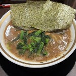 家系ラーメン ゆくる家 - 料理写真: