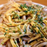 広野屋 - 具材、錦糸玉子、青のり。