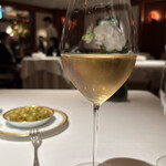 アピシウス - フロア全体に漂う華やかさがいいです