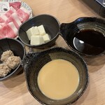 しゃぶしゃぶ すき焼き 食べ放題 和牛と豚 - 