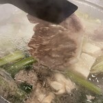 しゃぶしゃぶ すき焼き 食べ放題 和牛と豚 近鉄奈良駅前店 - 