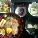 海賊亭 - まかない漬け丼定食　９８０円（2014/11）