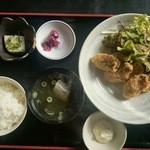海賊亭 - カキフライ定食（数量限定）　８８０円（2014/11）