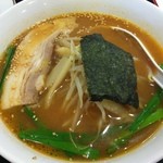 三佳 - 野菜炒め定食\720　味噌ラーメン