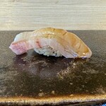 麻布十番 鮨 すずめ - 