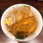 ラーメン 雷 東京本丸店 - 