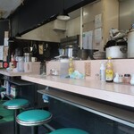 破天荒 - 店内の様子②。