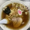 伊勢屋 - 安いが本格的な具と量