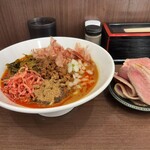 ヌードル＆スパイスカレー 今日の1番 - 