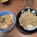 六厘舎 - 特製つけ麺