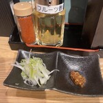 つけ麺 和 - 調味料　　ニンニク醤油が美味