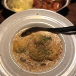 大衆酒場 もんろう - カルボナーラビオリ