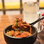 大衆酒場 もんろう - 自家製モツ煮込み