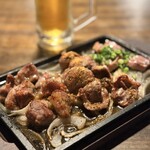 大衆酒場 もんろう - 鉄板盛り合わせ3種